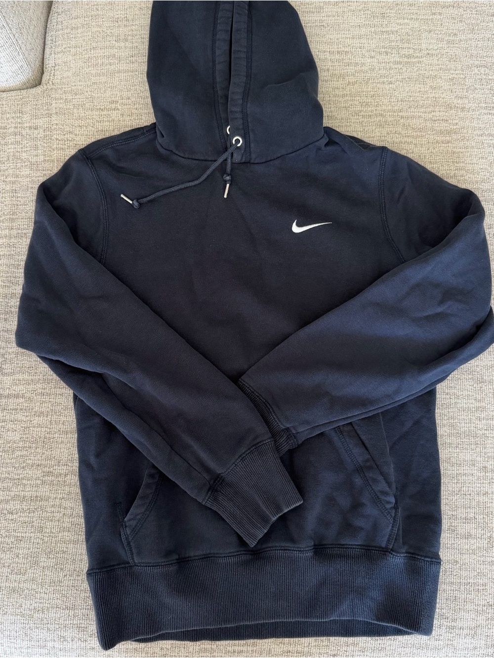 LIKE NEW Nike Navy Pullover Hoodie